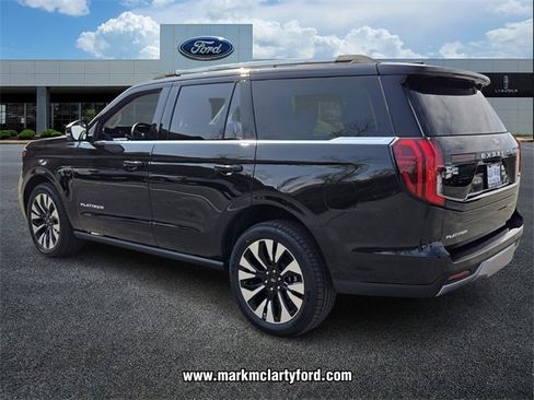 New 2026 Ford Expedition Platinum image 3