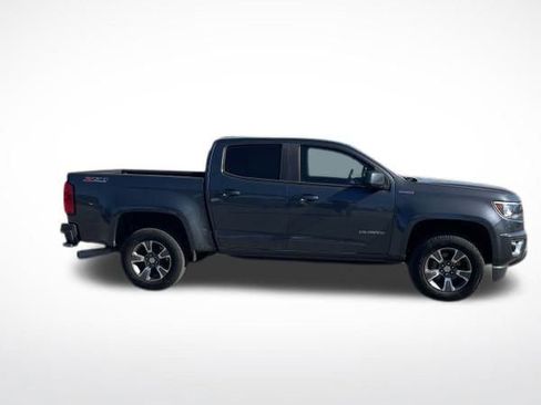 Used 2017 Chevrolet Colorado Z71 image 6