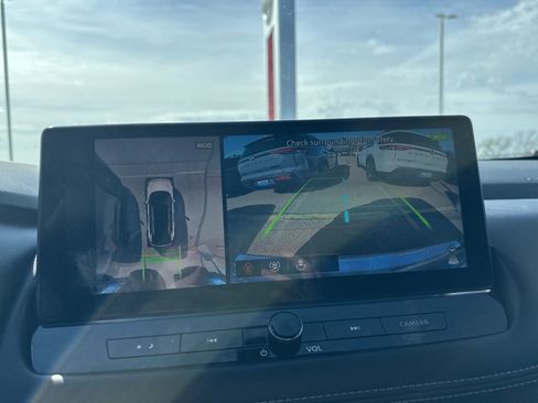 Used 2024 Nissan Rogue Platinum w/ Platinum Premium Package image 67