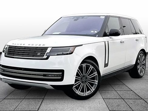 Used 2023 Land Rover Range Rover SE AWD/4WD image 4