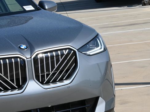 New 2026 BMW X3 xDrive30 w/ Premium Package image 6