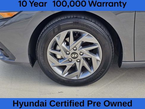 Certified 2024 Hyundai Elantra SEL FWD image 8