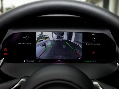 New 2026 McLaren 750S Spider image 29