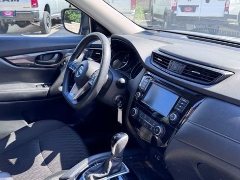 Used 2020 Nissan Rogue S AWD/4WD image 14