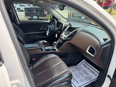 Used 2010 Chevrolet Equinox LTZ FWD image 14