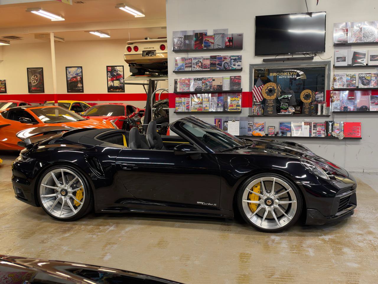 Used 2021 Porsche 911 Turbo S AWD/4WD image 6