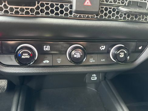 Used 2024 Honda HR-V Sport image 37