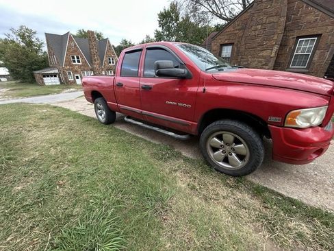 Used 2005 Dodge Ram 1500 Truck SLT image 23