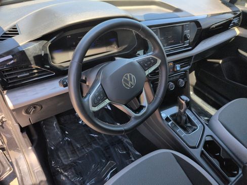 Used 2023 Volkswagen Taos S FWD image 17