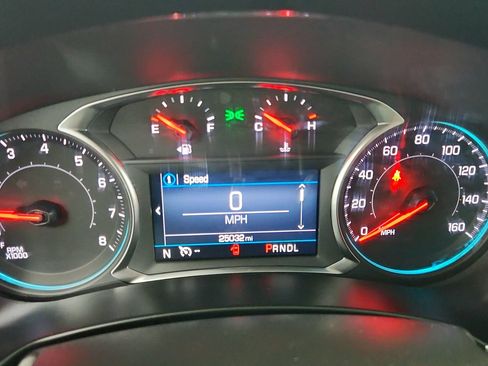 Used 2023 Chevrolet Equinox RS FWD image 20