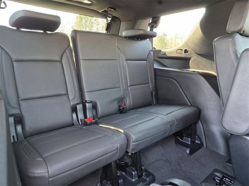 Certified 2025 Chevrolet Tahoe Z71 w/ Comfort Package image 19