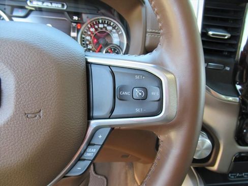 Used 2022 RAM 1500 Laramie image 21