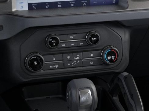 New 2026 Ford Bronco Big Bend w/ Black Diamond Package AWD/4WD image 16