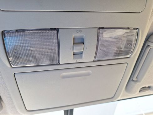 Used 2012 Nissan Frontier SV w/ SV Premium Utility Pkg image 28