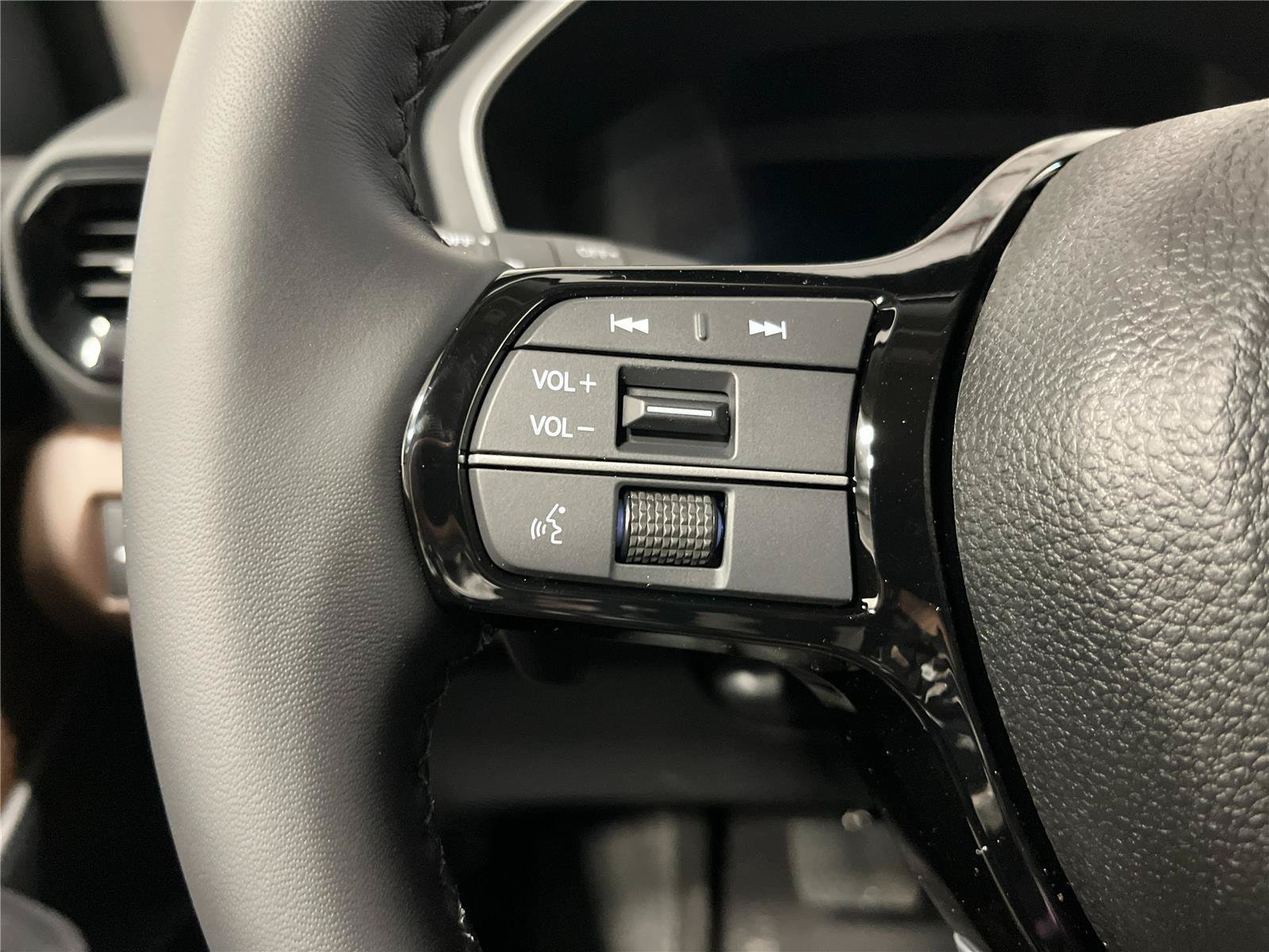 New 2026 Honda Pilot Touring image 18