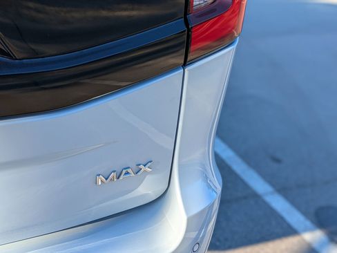 Certified 2025 Ford Expedition Max Platinum w/ Driver's Package AWD/4WD image 33