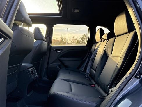 Certified 2025 Subaru Forester Touring w/ Touring Package image 14