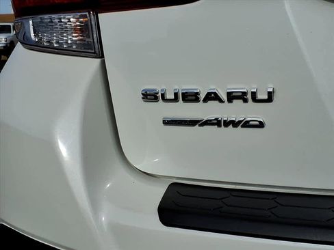 Certified 2021 Subaru Crosstrek 2.0i Premium image 14