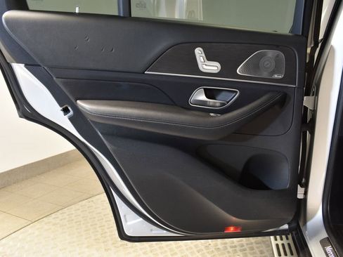 Used 2020 Mercedes-Benz GLE 350 4MATIC image 27