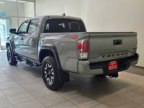 Certified 2023 Toyota Tacoma TRD Off-Road w/ TRD Premium Off Road Package AWD/4WD image 4
