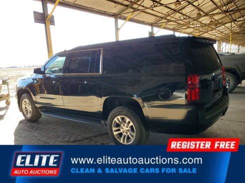 Used 2019 Chevrolet Suburban LT image 4