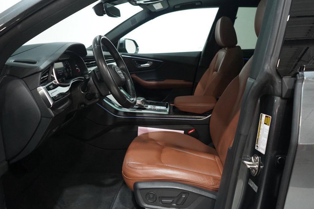 Used 2022 Audi Q8 Prestige AWD/4WD image 15