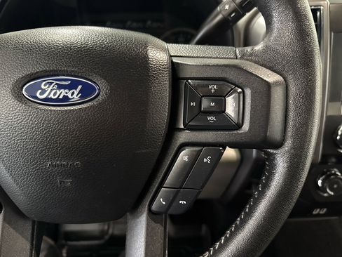 Used 2019 Ford F150 XLT w/ Equipment Group 302A Luxury image 15