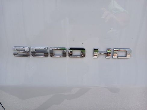 Used 2015 Chevrolet Silverado 3500 W/T w/ WT Convenience Package AWD/4WD image 8
