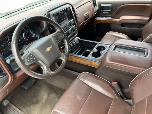 Used 2015 Chevrolet Silverado 2500 High Country w/ Duramax Plus Package AWD/4WD image 18