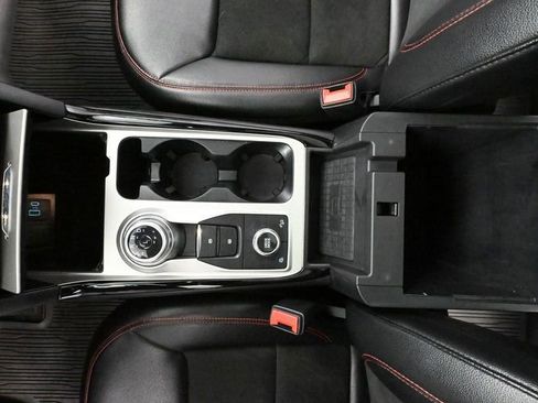 Used 2022 Ford Explorer ST-Line image 35