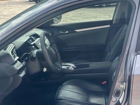 Used 2017 Honda Civic LX image 13