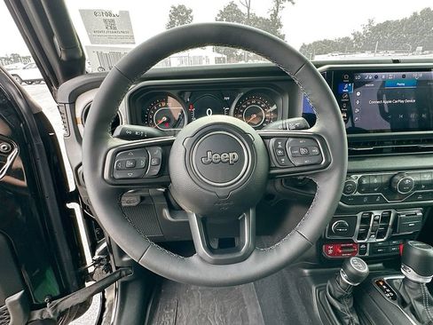 New 2026 Jeep Gladiator Sport AWD/4WD image 14