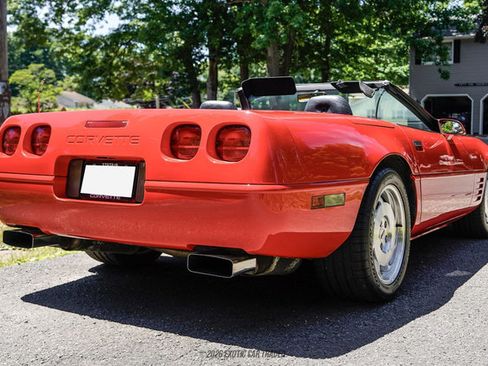 Used 1994 Chevrolet Corvette Convertible RWD image 8