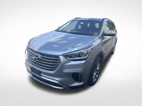 Used 2018 Hyundai Santa Fe SE AWD/4WD image 2