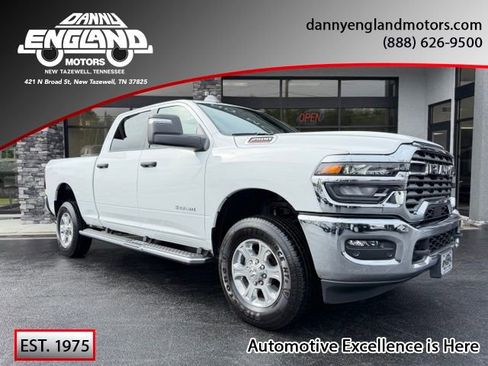 Used 2026 RAM 2500 Big Horn AWD/4WD image 1