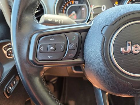 Used 2021 Jeep Gladiator Overland AWD/4WD image 33
