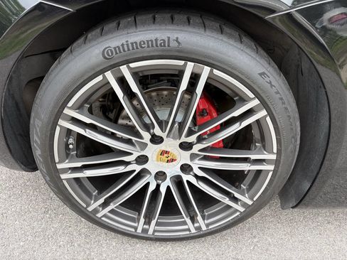 Used 2015 Porsche Cayman S image 18