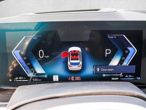 New 2026 BMW X5 xDrive50e image 14