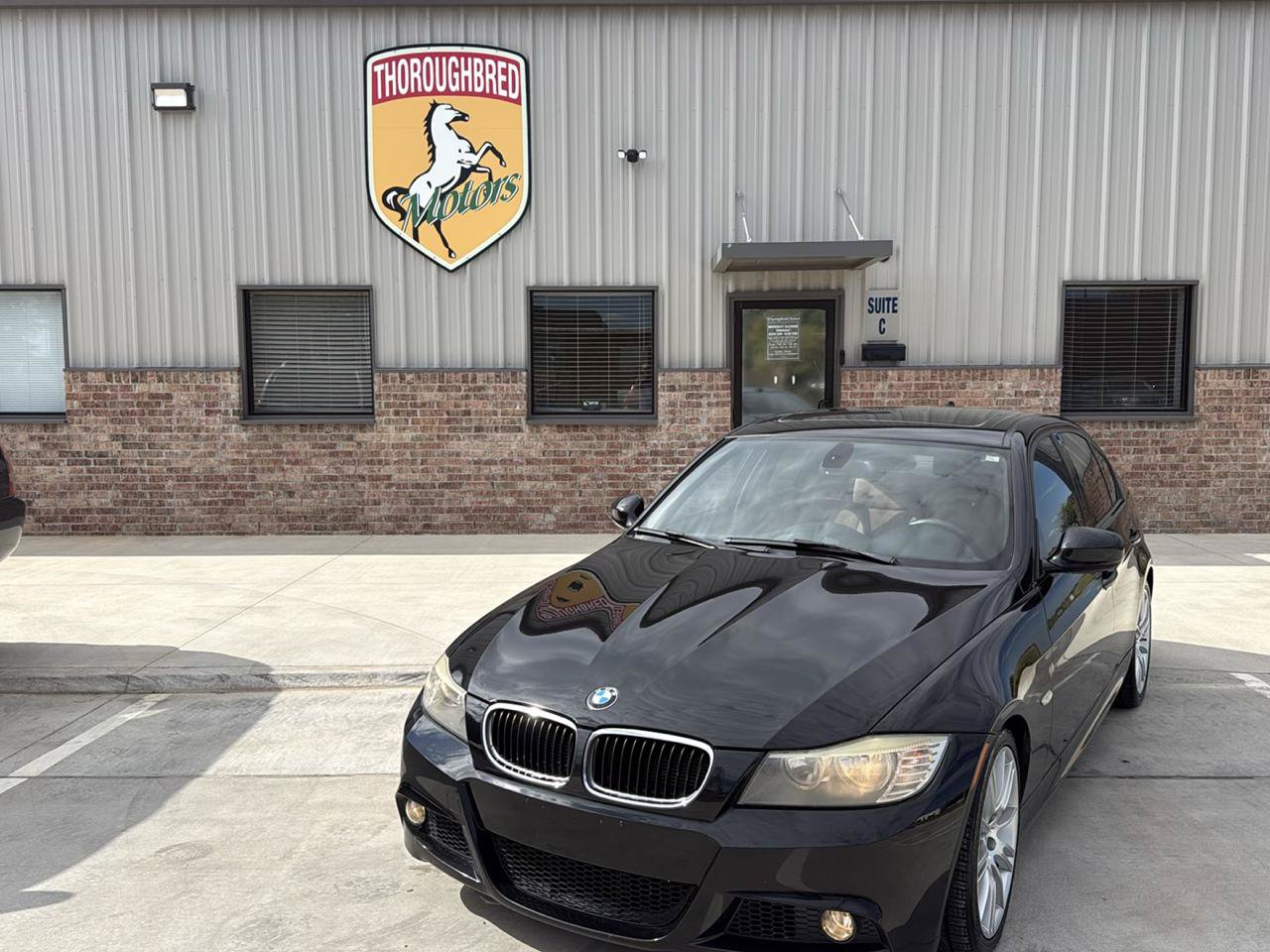 Used 2011 BMW 328i Sedan RWD image 4
