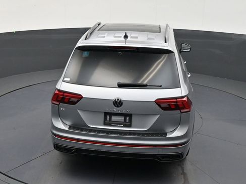 Used 2023 Volkswagen Tiguan SE R-Line FWD image 15