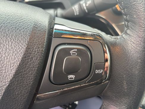 Used 2014 Toyota Avalon XLE image 10