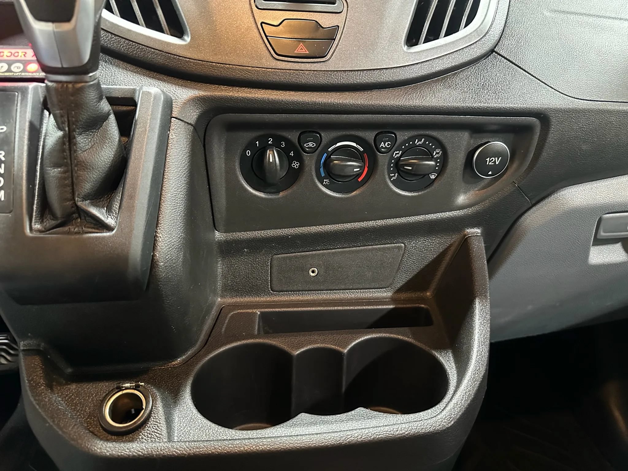 Used 2019 Ford Transit 350 XL RWD image 37