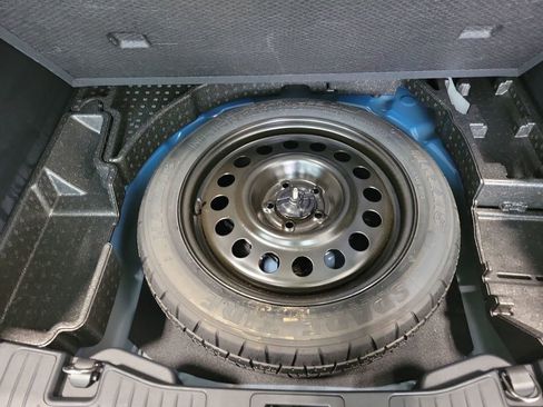 Used 2023 Ford Escape Active image 14