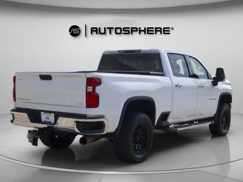 Used 2020 Chevrolet Silverado 2500 LTZ w/ LTZ Plus Package image 10