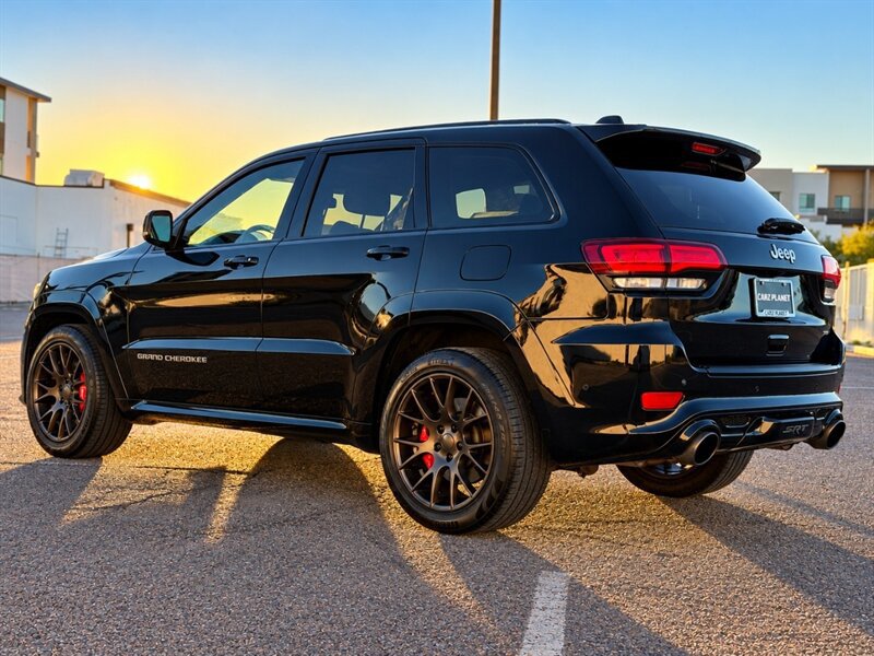 Used 2017 Jeep Grand Cherokee SRT AWD/4WD image 10