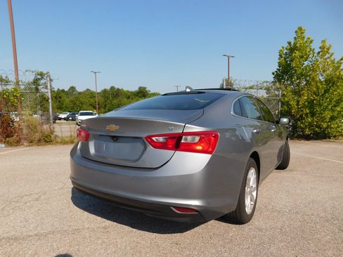 Used 2024 Chevrolet Malibu LT FWD image 4