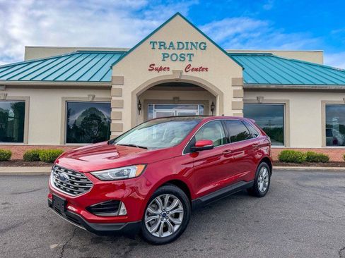 Used 2021 Ford Edge Titanium FWD image 23