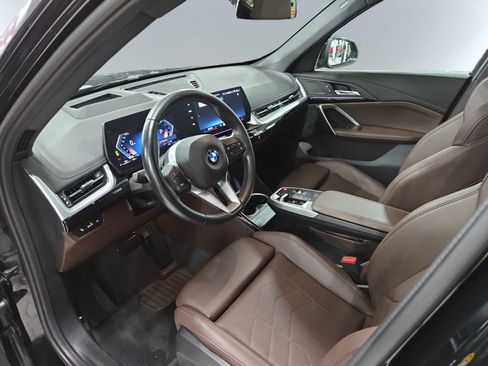 Used 2025 BMW X1 xDrive28i w/ Technology Package AWD/4WD image 6