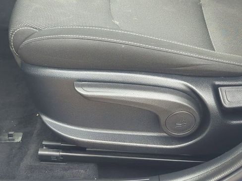 Used 2023 Kia Forte LXS w/ LXS Technology Package image 19