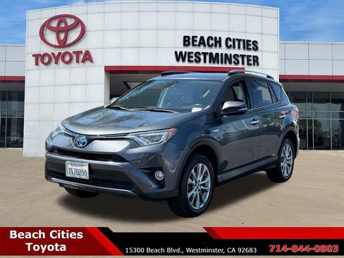Used 2017 Toyota RAV4 Limited AWD/4WD image 6